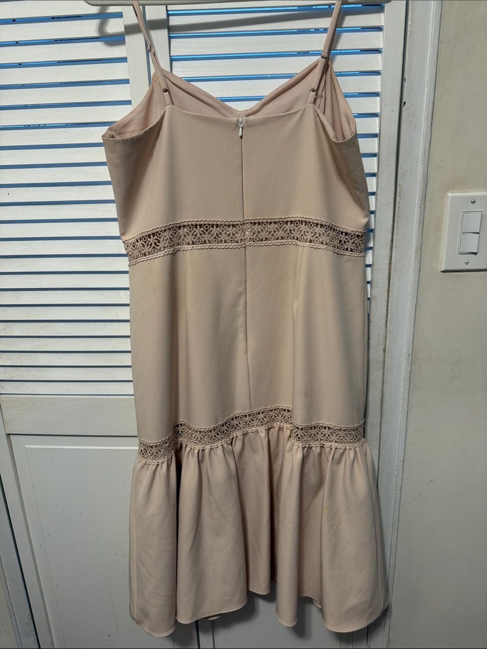 Nanette Lepore Blush Pink & Cream Lace-Trim Midi Dress - Picture 2 of 6